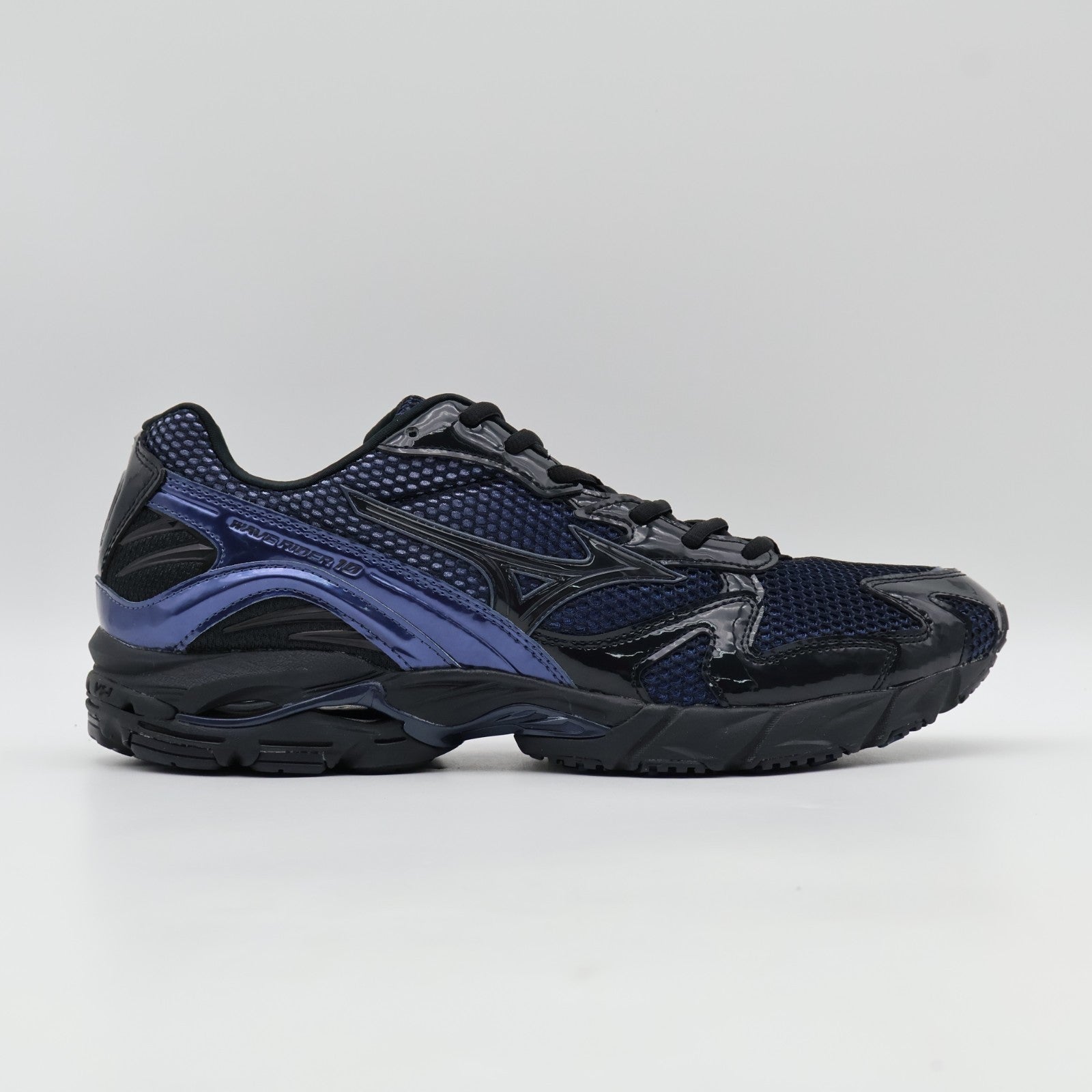 D1GD243401 END. Mizuno Wave Rider 10 North Sea (Men's)
