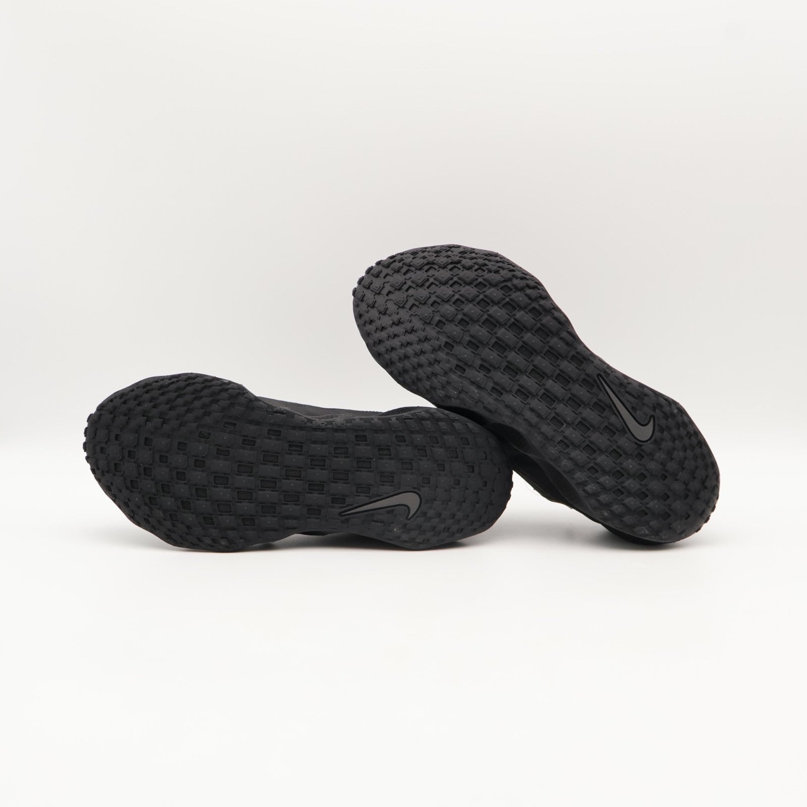 HQ2863-300 Hyein Seo Ã Nike Ava Rover Black (Men's)