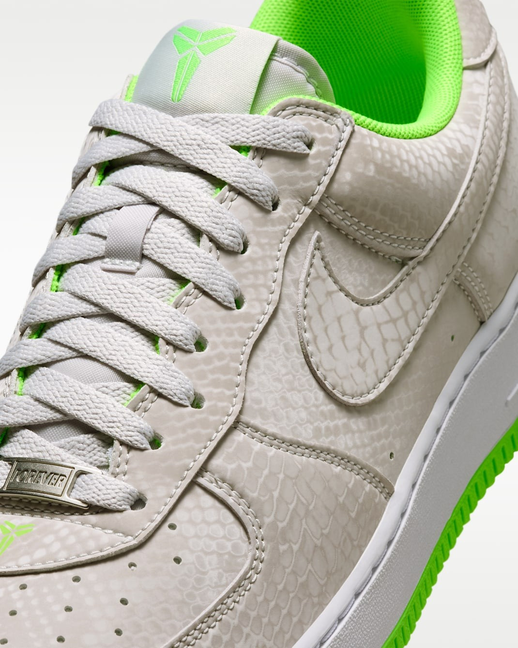 IB0018-006 Kobe Bryant Ã Nike Air Force 1 Low "Vast Grey"