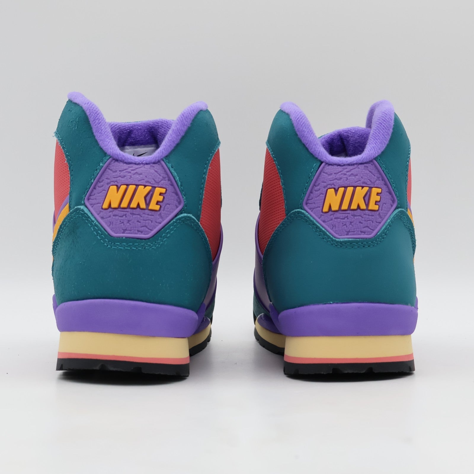 IH4450-300 Nike Baltoro High Bright Spruce Fruit Punch (Men's)