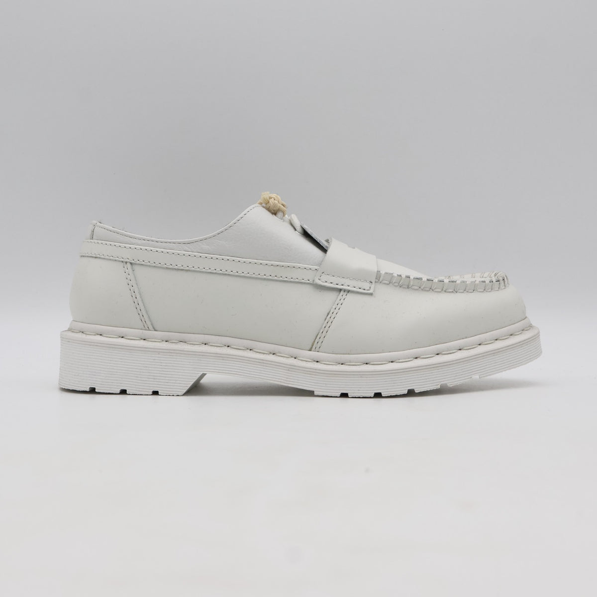42218100 MM6 Maison Margiela Dr.Martens Penton 1461 Loafers White (Men's)