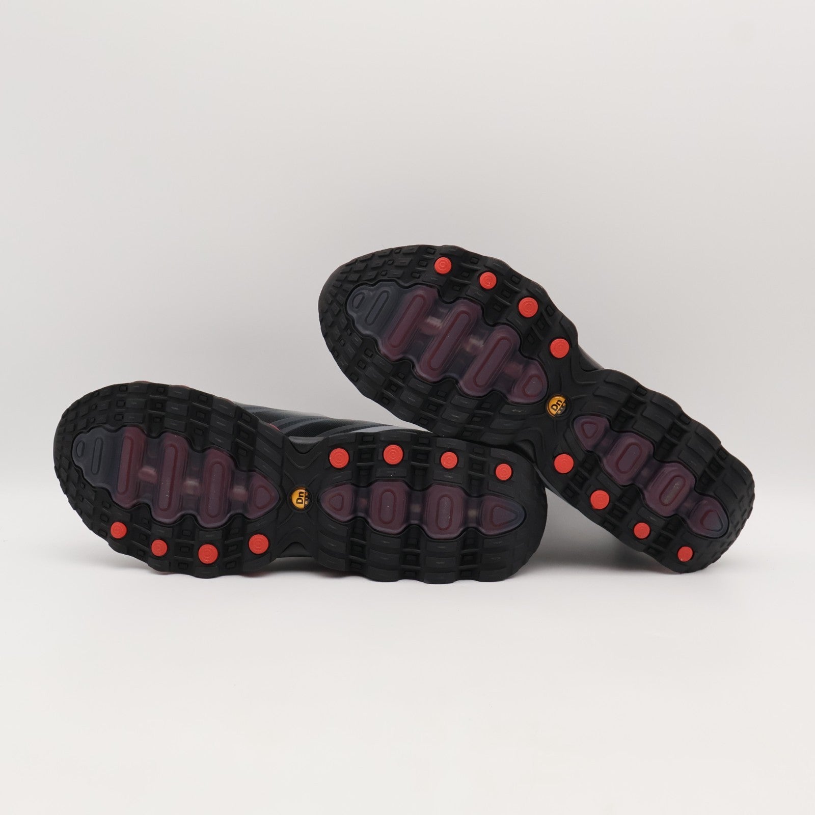 FQ7860-011 Nike Air Max DN8 Black Gym Red (Men's)