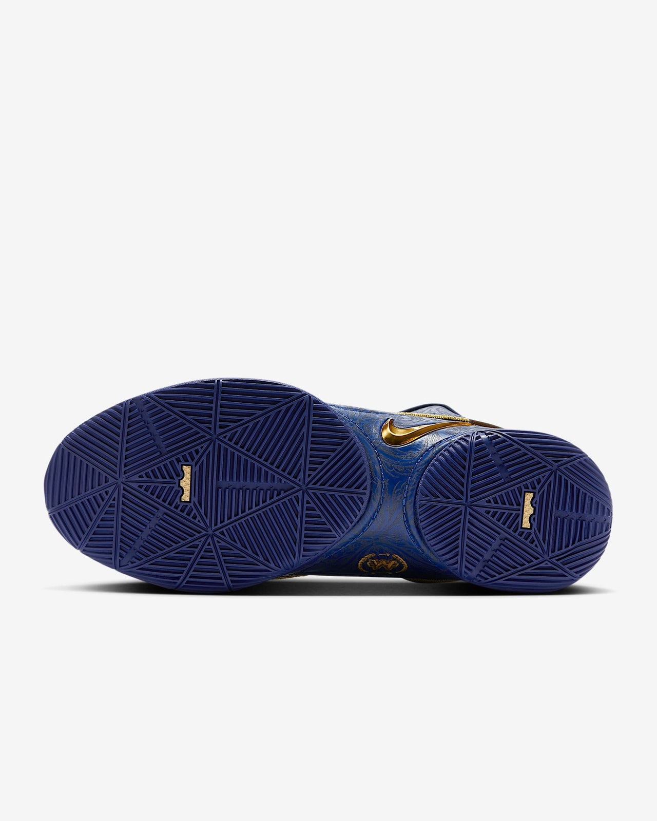 HV5145-400 Monopoly Ã Nike LeBron 22 Token (HV5145-400/HV5146-400) (Men's)