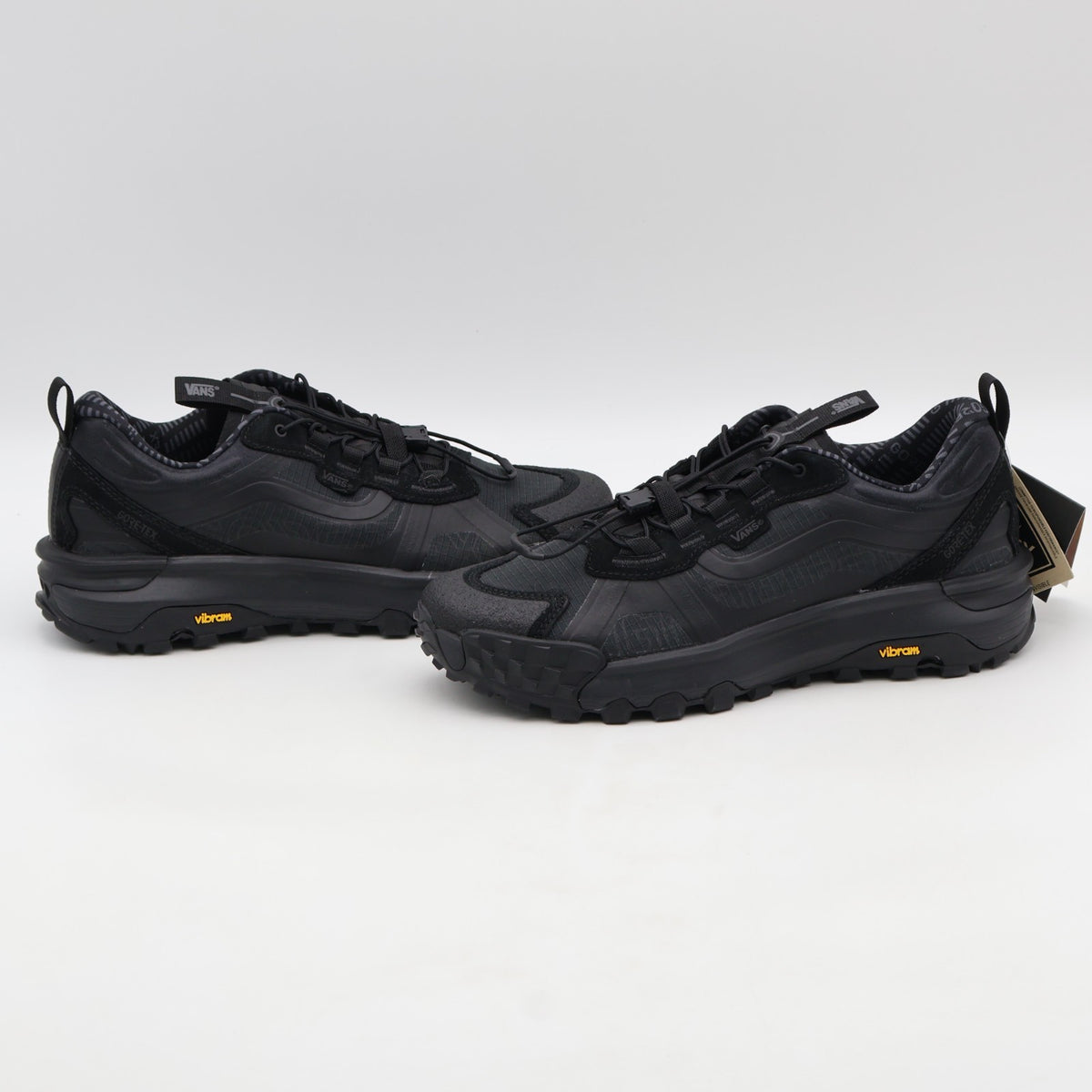 VN000DAM1OJ Vans Crosspath XC GORE-TEX Blackout (Men's)