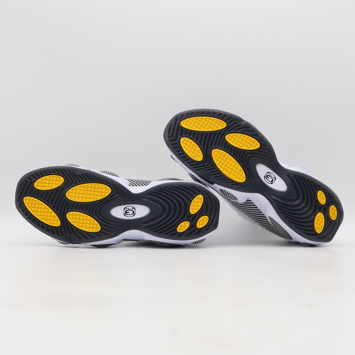 DM0879-101 Drake NOCTA Nike Glide White Black (Men's)