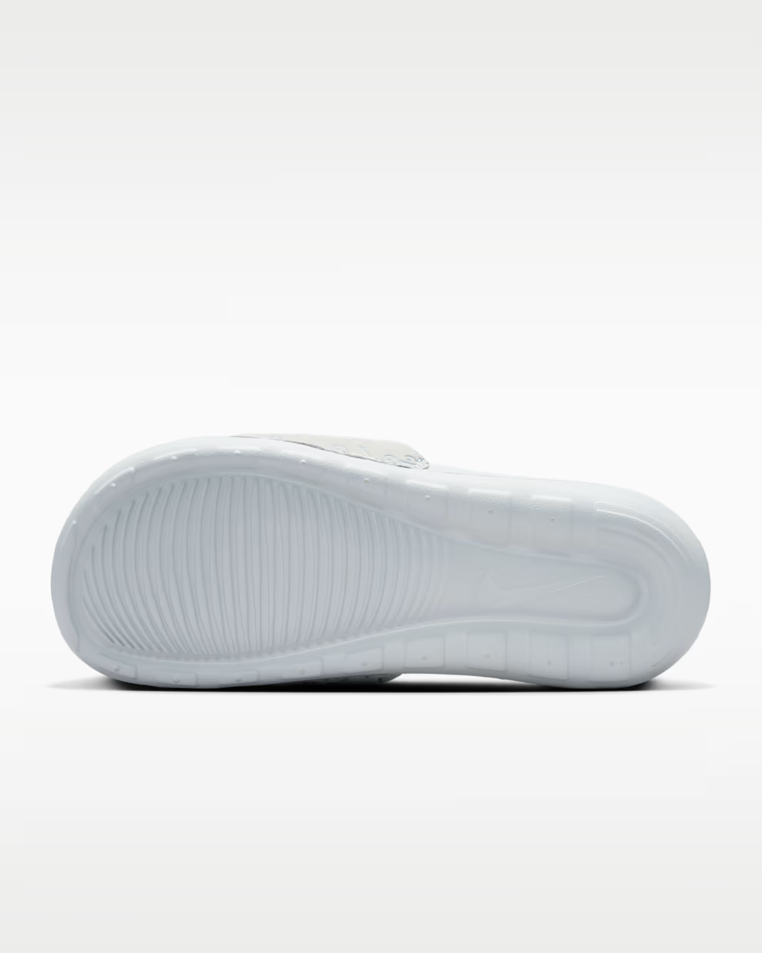 HQ7022-011 Nike Victori One Slide Photon Dust Wolf Grey (Women's)