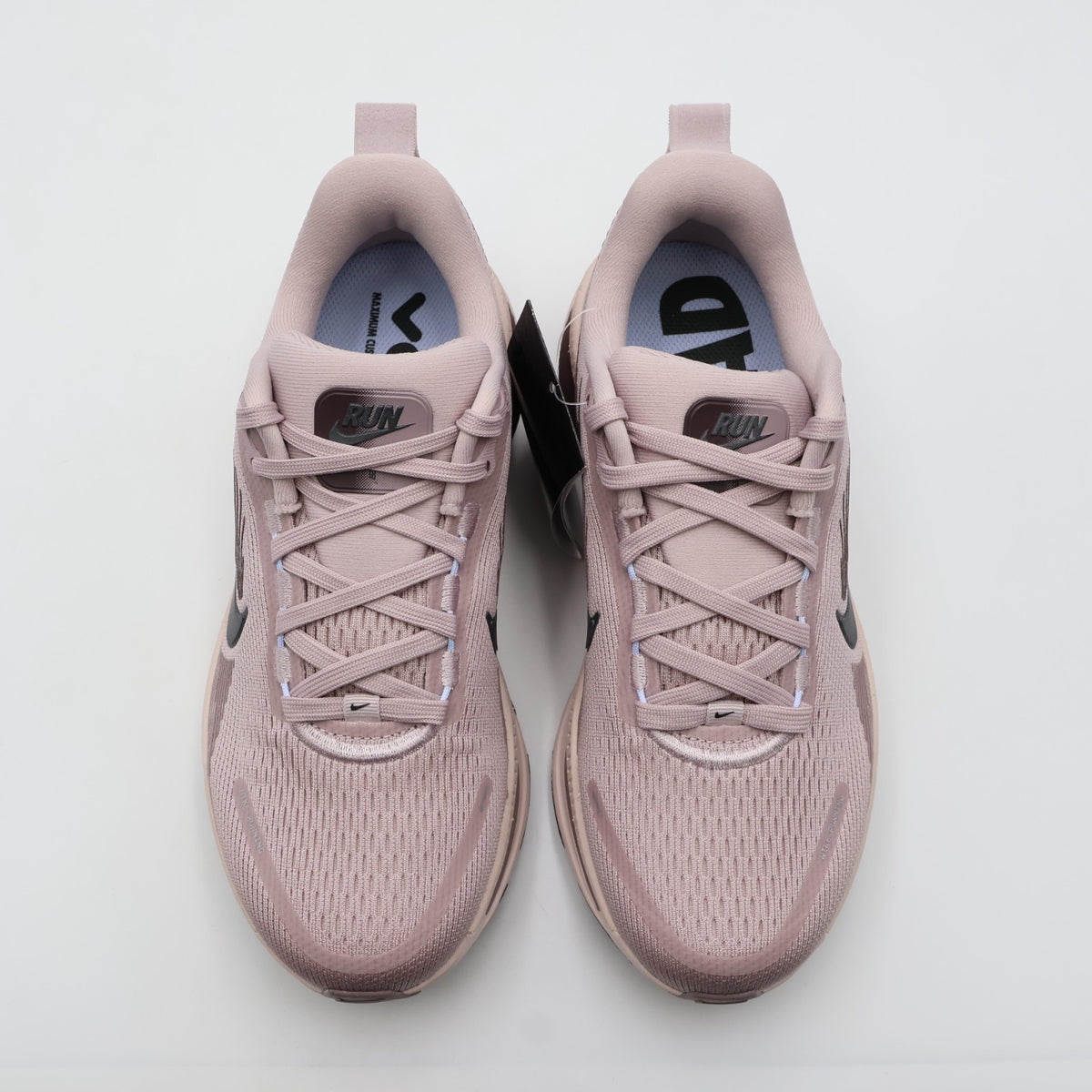 HM6804-607 Nike Vomero 18 Particle Rose Silt Red Tattoo Off Noir (Women's)