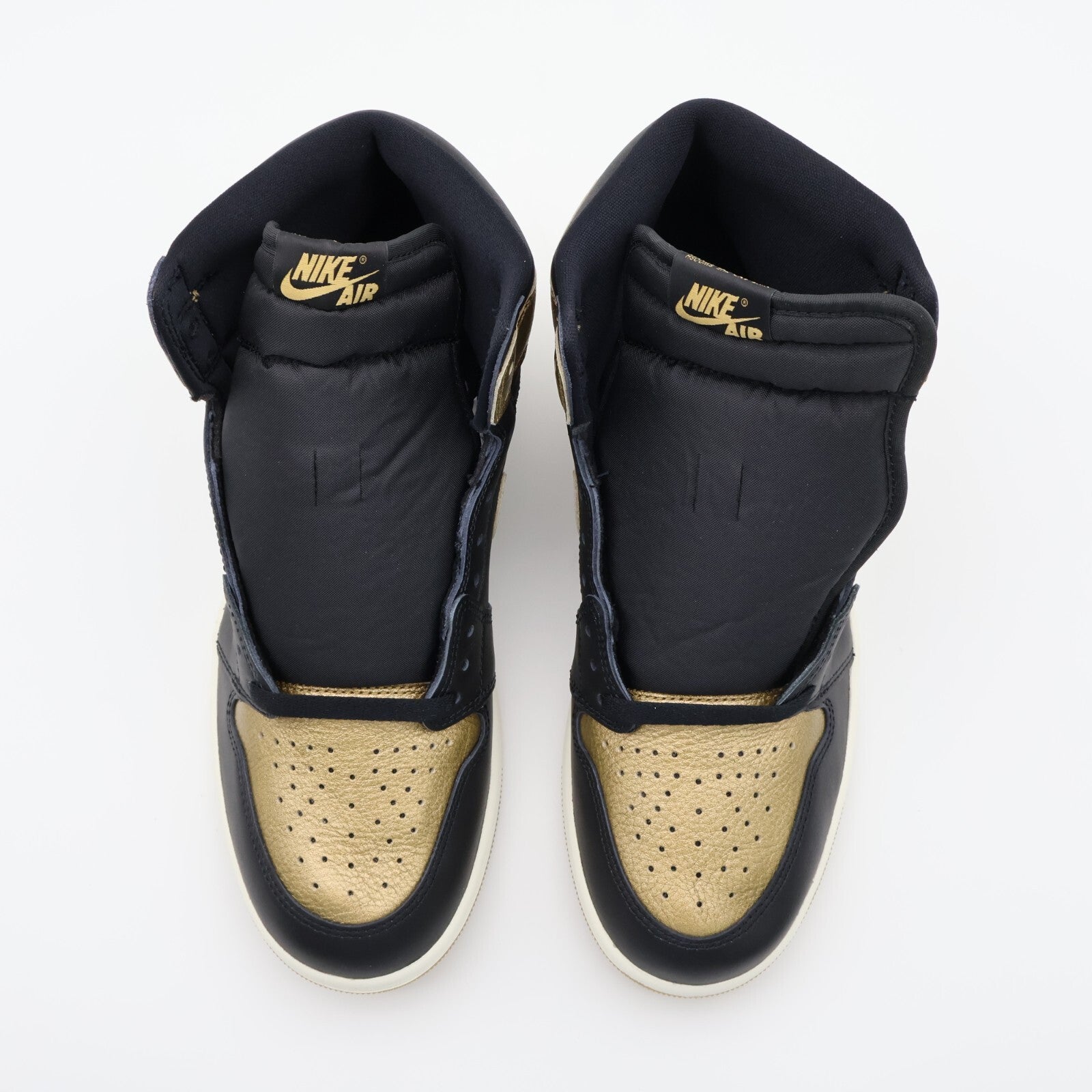 DZ5485-071 Nike Air Jordan 1 Retro High OG Black and Gold (Men's)