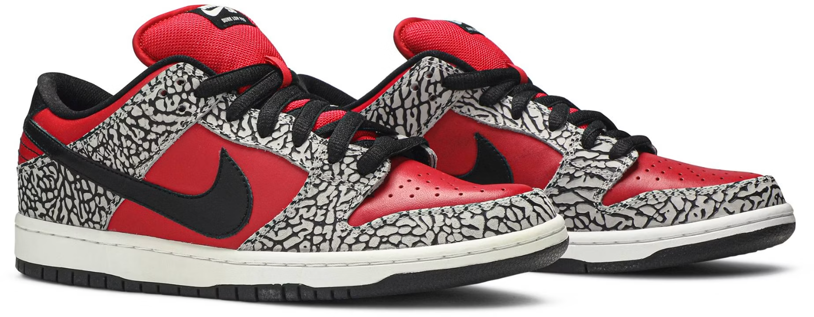 313170-600 Supreme Ã Nike SB Dunk Low "Red Cement"(2012) (Men's)