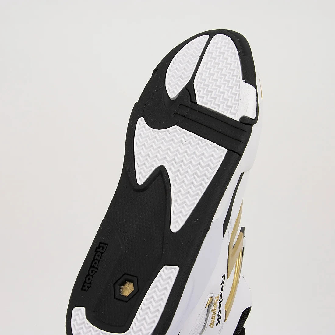 100255529 Reebok Pump Omni Zone 2 White Metallic Gold (Men's)