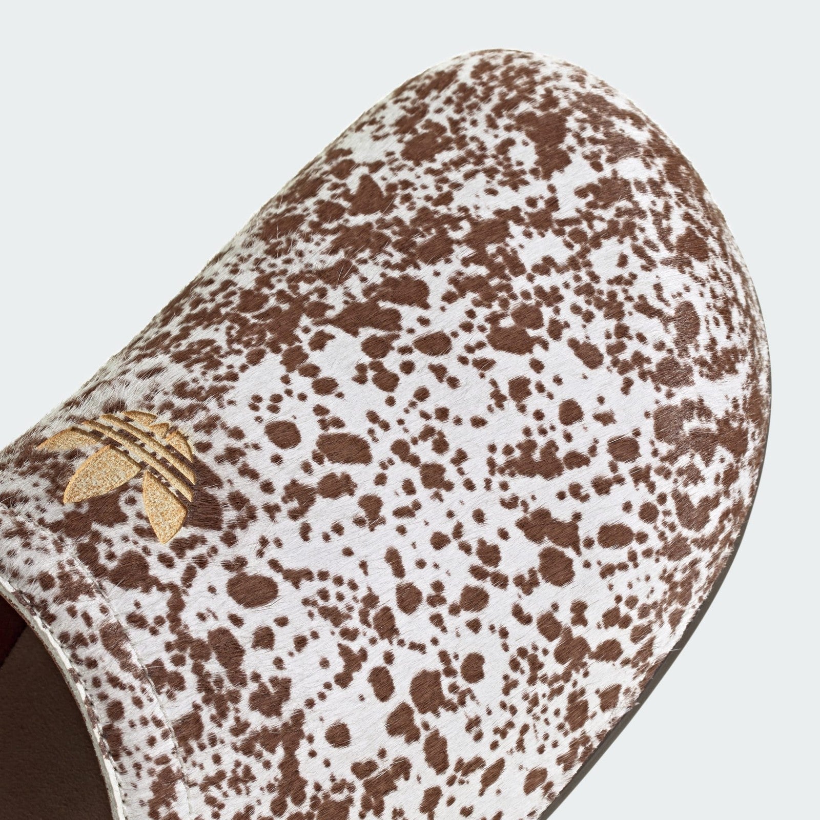 KI0404 KI0404 adidas Adimule Slides Cow Print (Men's)