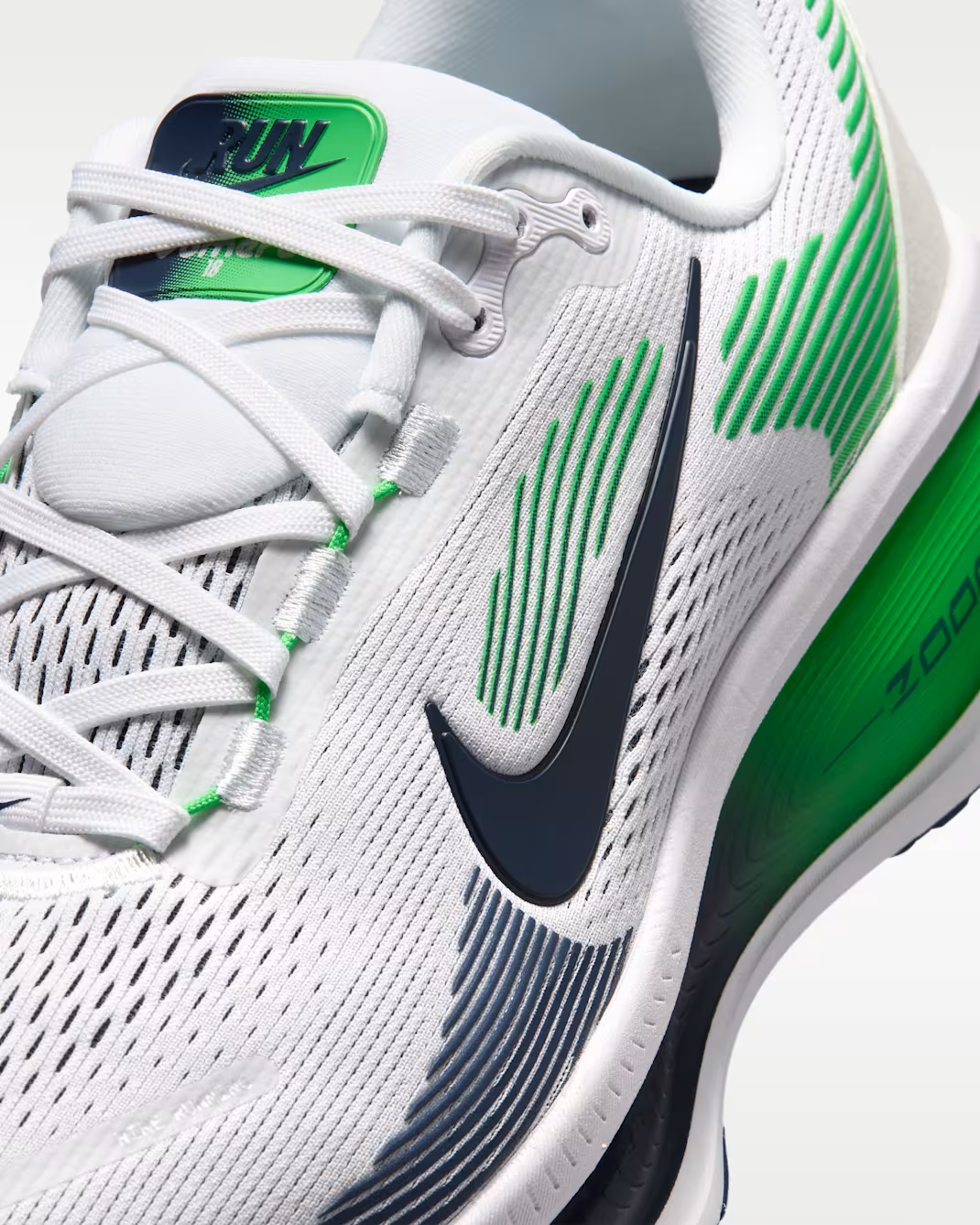 HM6803-115 Nike Vomero 18 "White/Green Spark" (Men's)