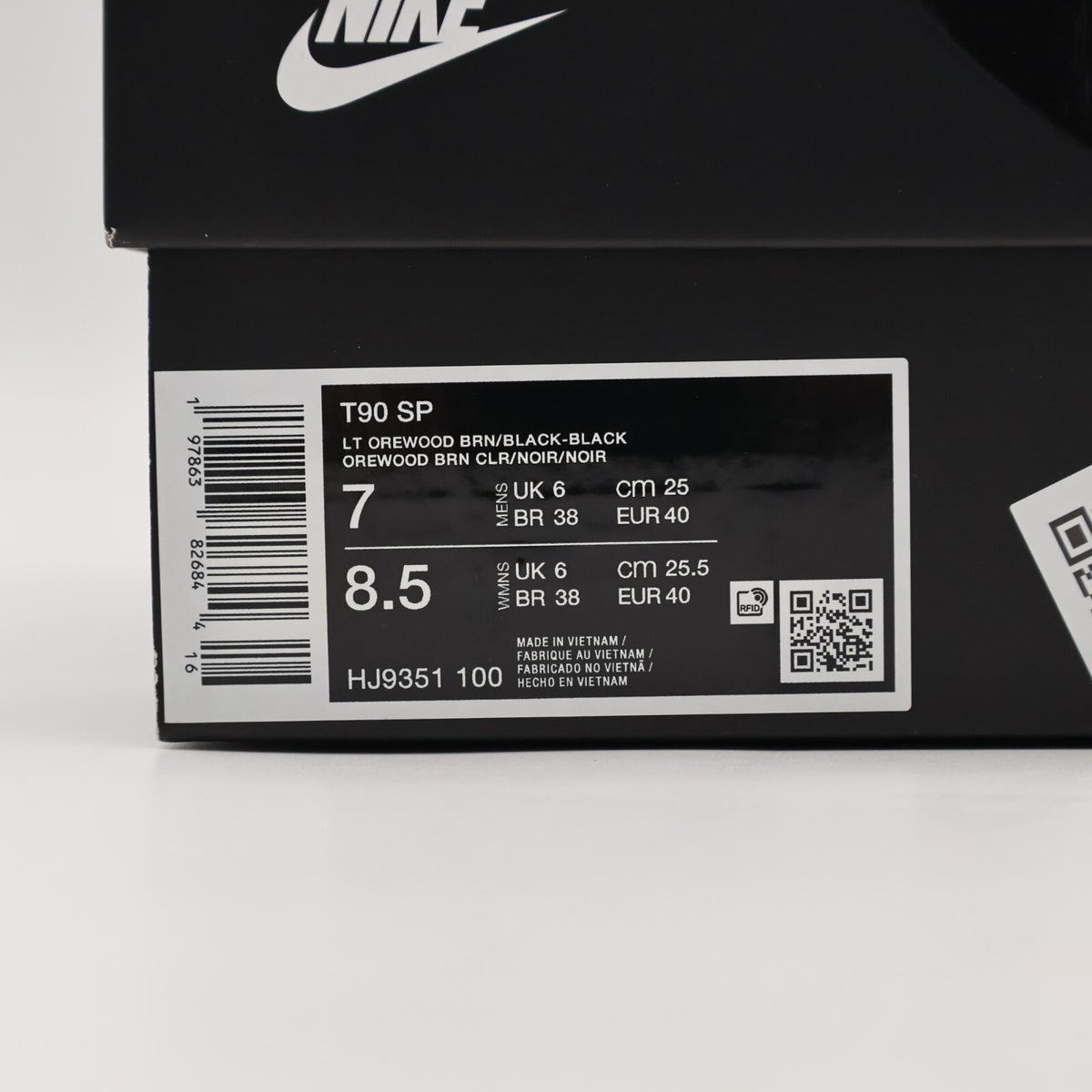 HJ9351-100 Nike Total 90 3 SP Light Orewood Brown (Men's)