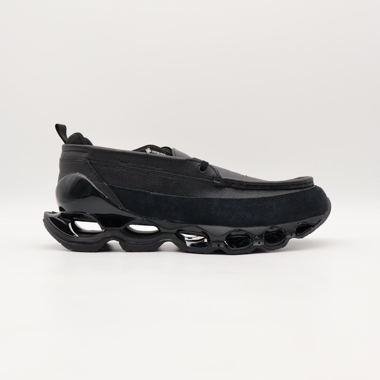 D1GD240601 Mizuno Wave Prophecy Moc GORE-TEX Black (Men's)