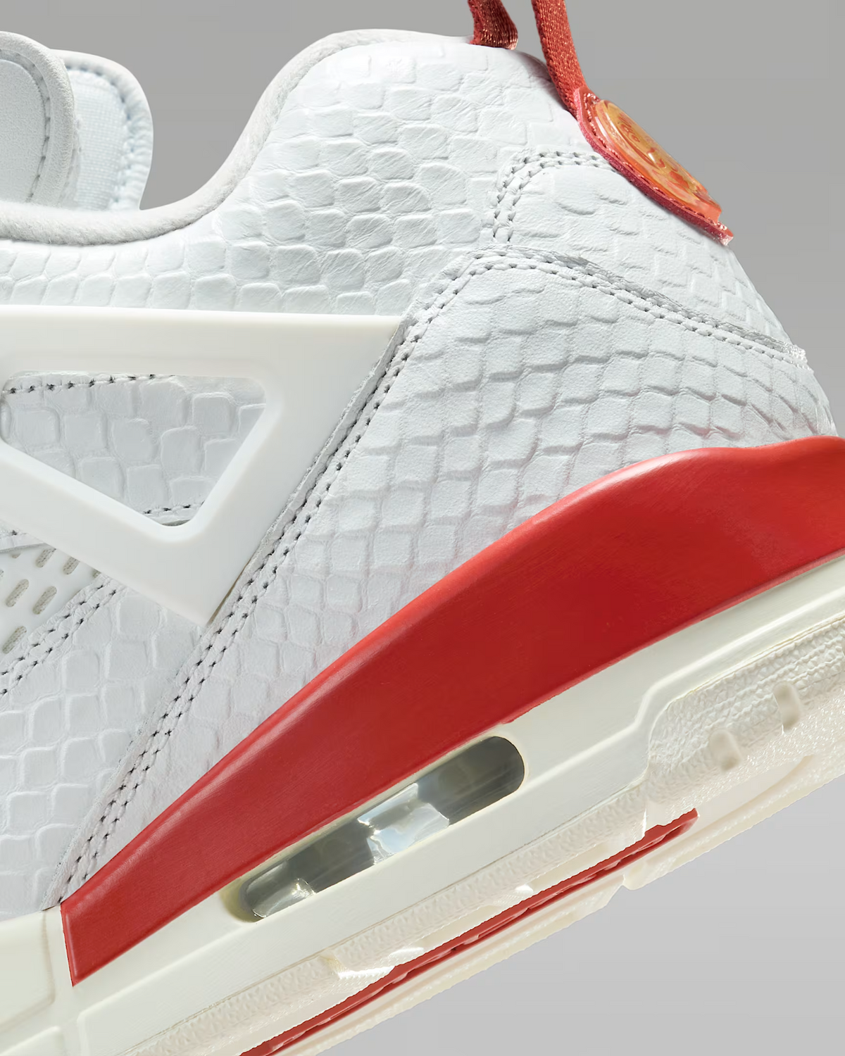 IH4501-100 Nike Jordan Spizike Low El Vuelo (Men's)