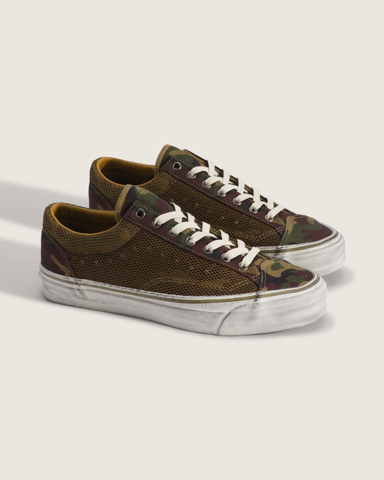 VN000D9RWVD Vans Premium Old Skool 36 Combat "Woodland Camo" (Men's)