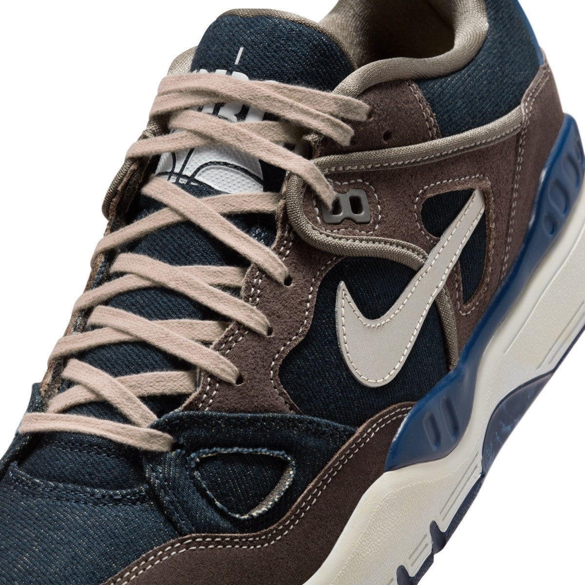 HQ0262-004 NIGOÂ® Ã Levi's Ã Nike Air Force 3 Low Enigma Stone ( Men's )