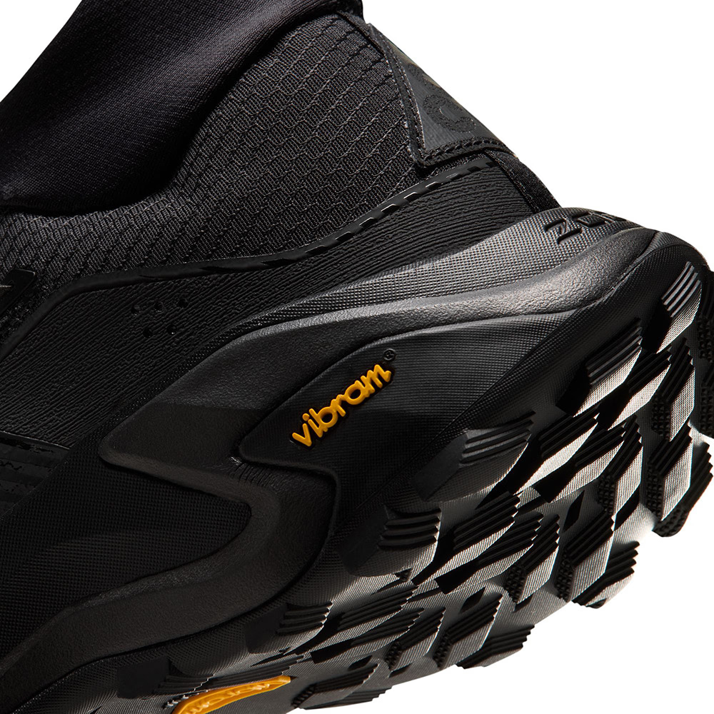 IO7854-002 Nike Zegma Hike "Black/Anthracite" (Men's)