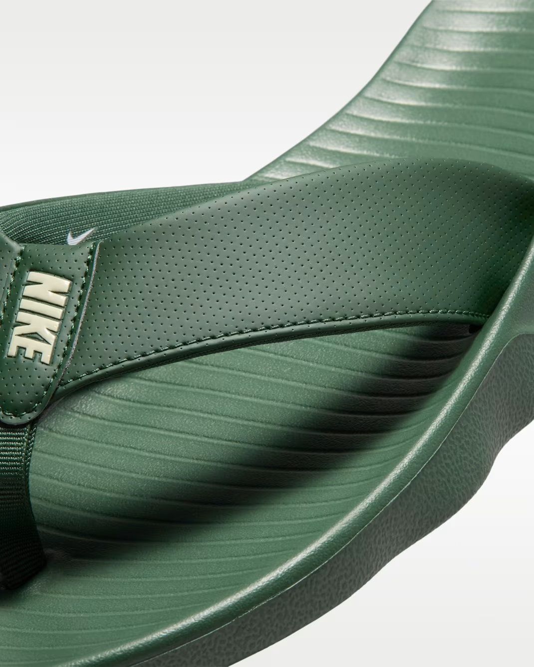IH2380-301 Nike Marina Slides "Fir/Light Khaki" (Men's)