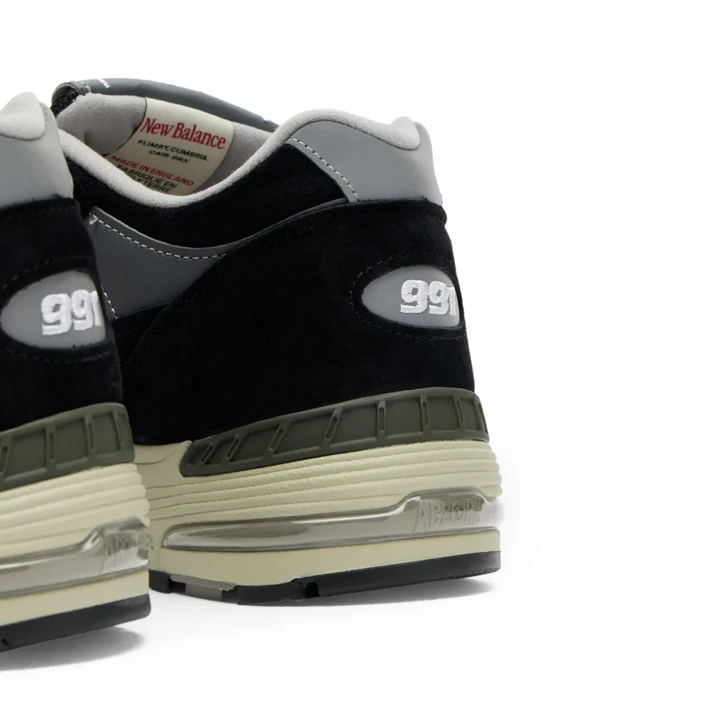 M991PK1 New Balance 991 Made in UK "Black" (Men's)