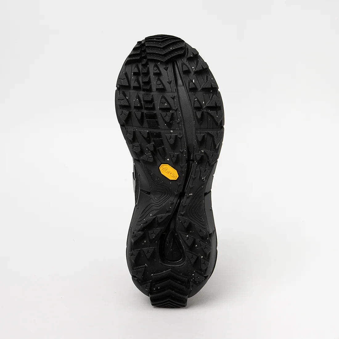 100244381 Reebok ZIG KINETICA 3.5 EDGE "BLACK/GREY3" (Men's)