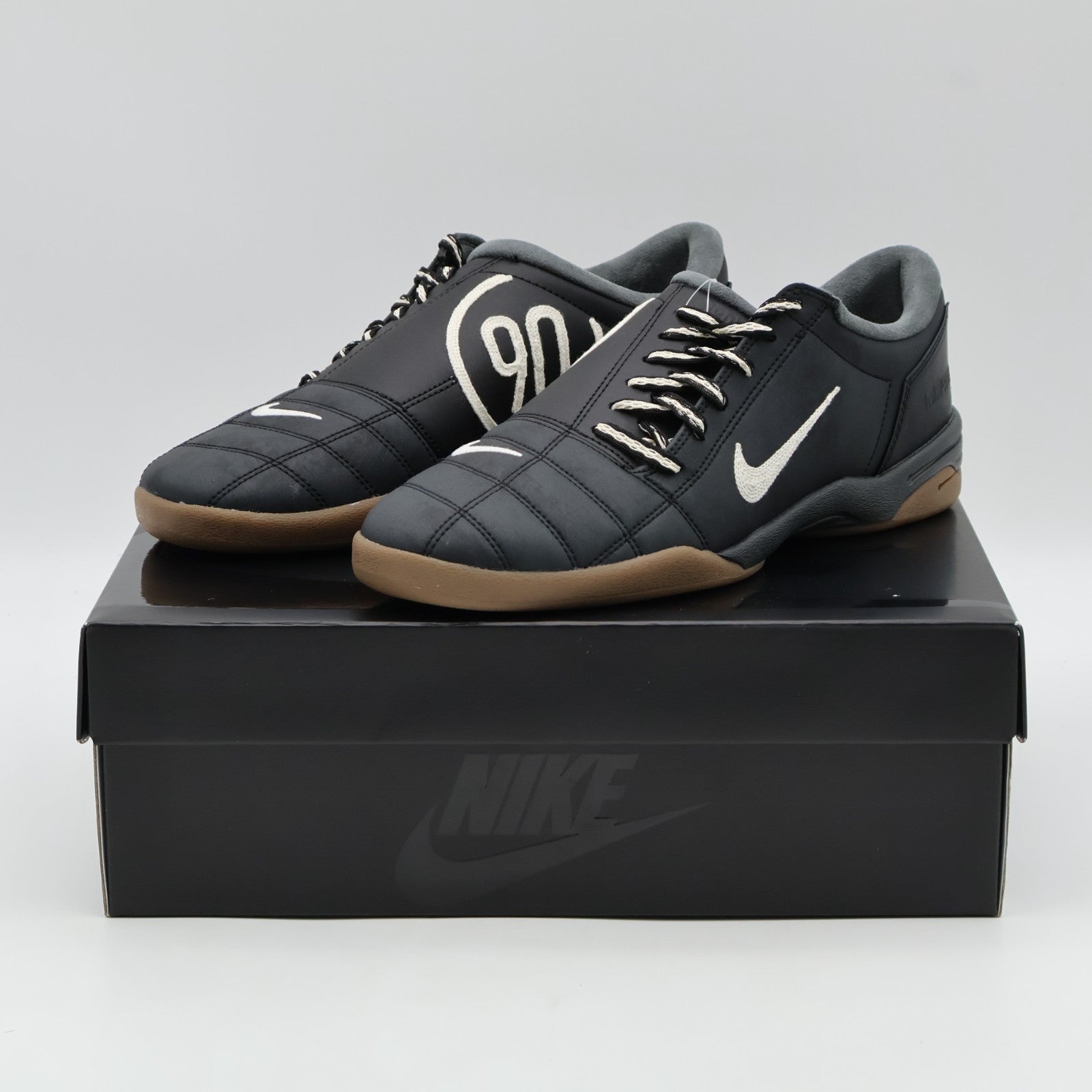 IH2314-002 Nike Total 90 III SP Black Gum (Women's)