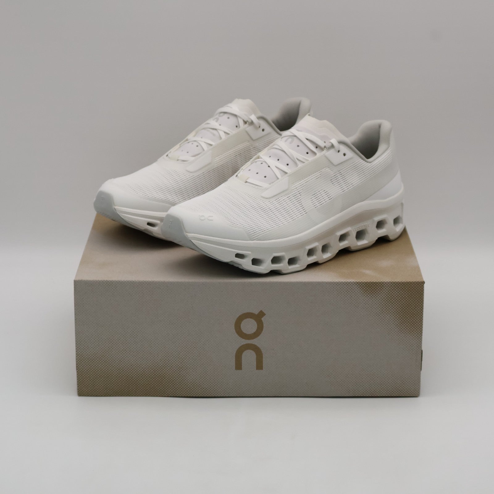 3MF10671200 On Cloudmonster Void White (Men's)