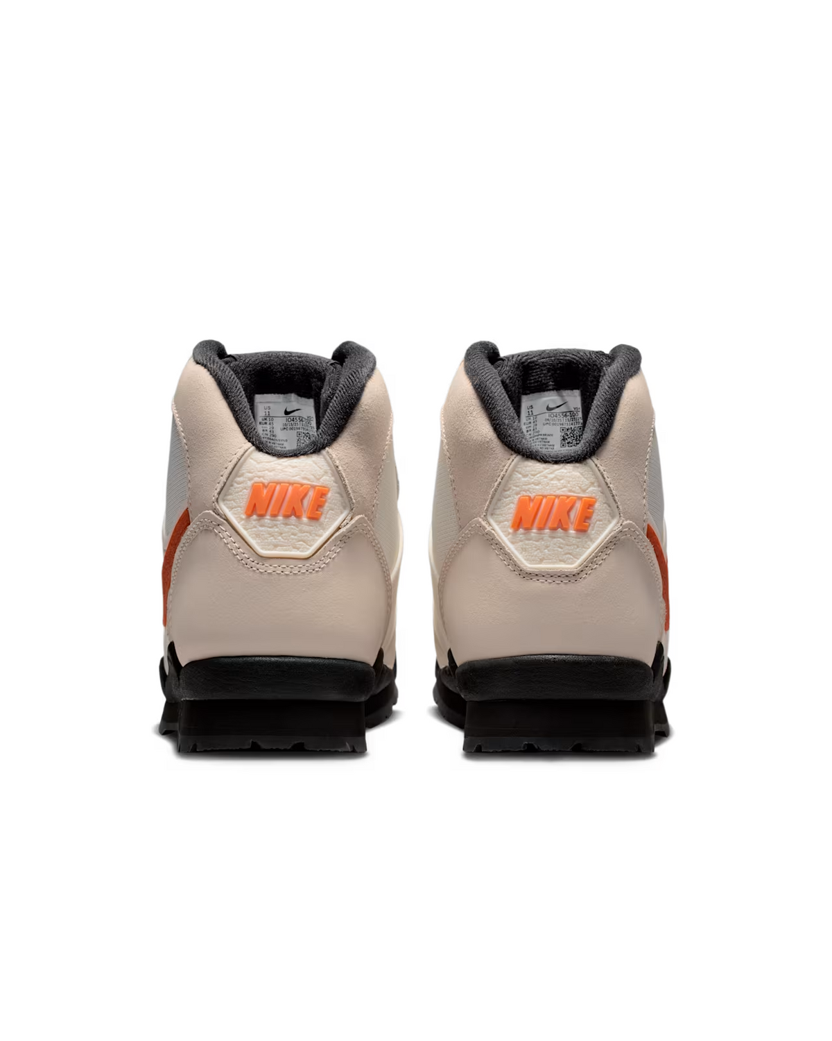 IO4556-100 NIKE BLTRO QS (Men's)