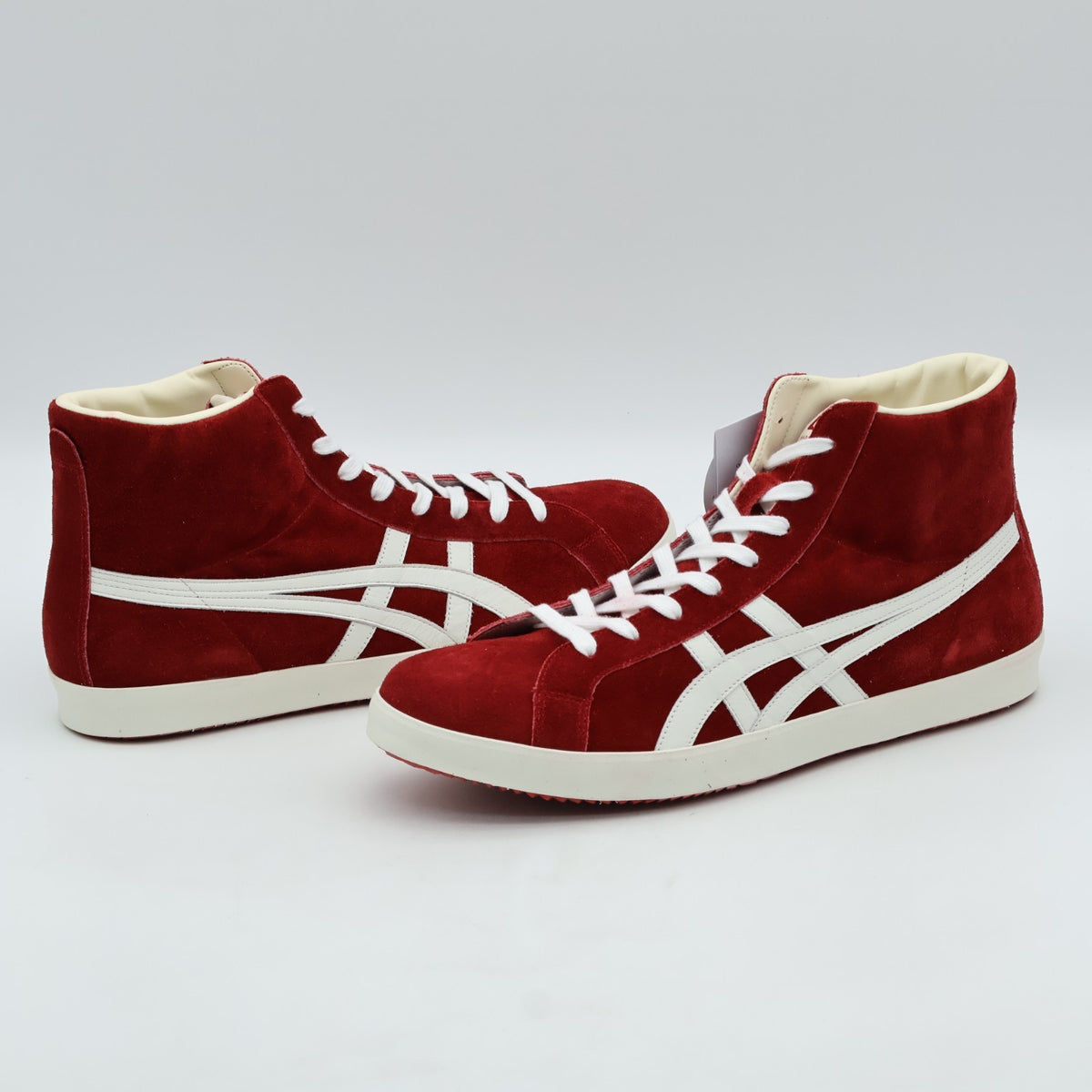 1183B440-600 Onitsuka Tiger Fabre Hi NM Classic Red White (Men's)