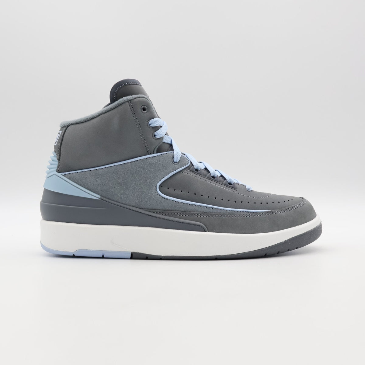 FB8871-041 Nike Air Jordan 2 Retro Cool Grey Ice Blue White (Womenâs)