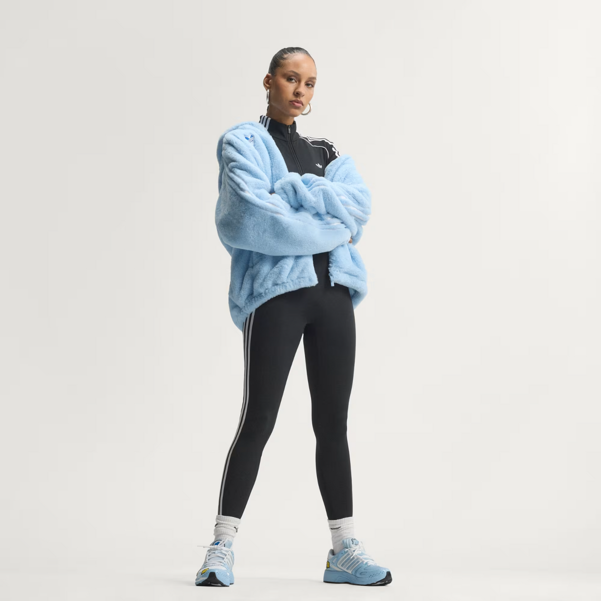 KK2606 Care Bears Ã adidas Adistar Control 5 "Star Buddy/Clear Sky" (Women's)
