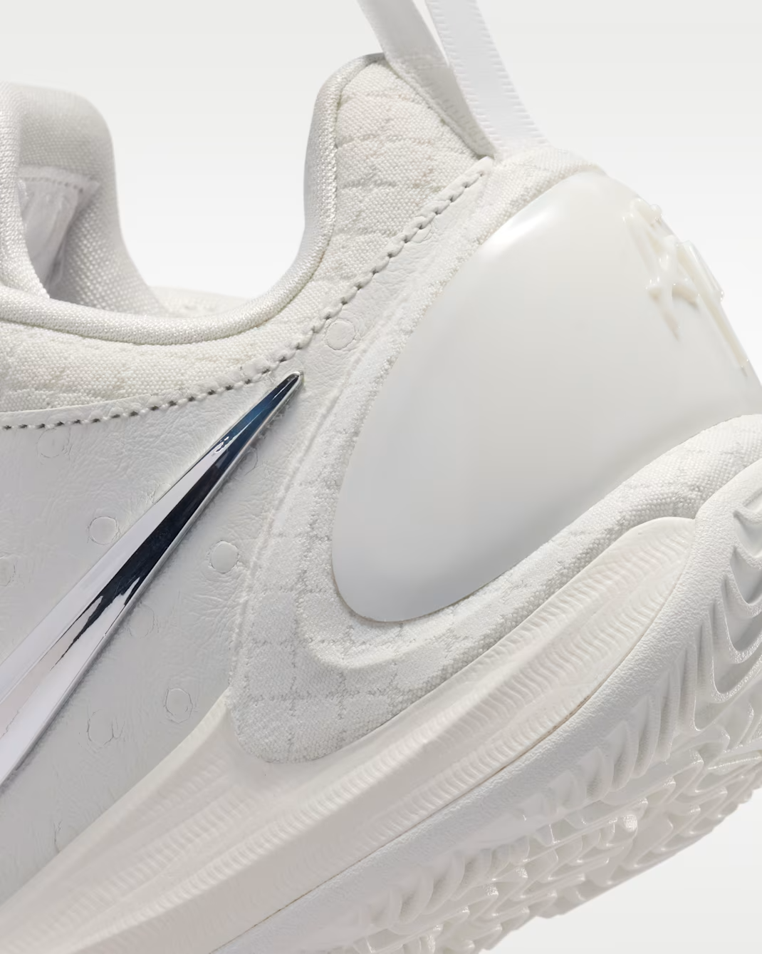 IX1853-100 Nike A'Two LX EP A'ja Wilson Basketball Shoes (Men's)