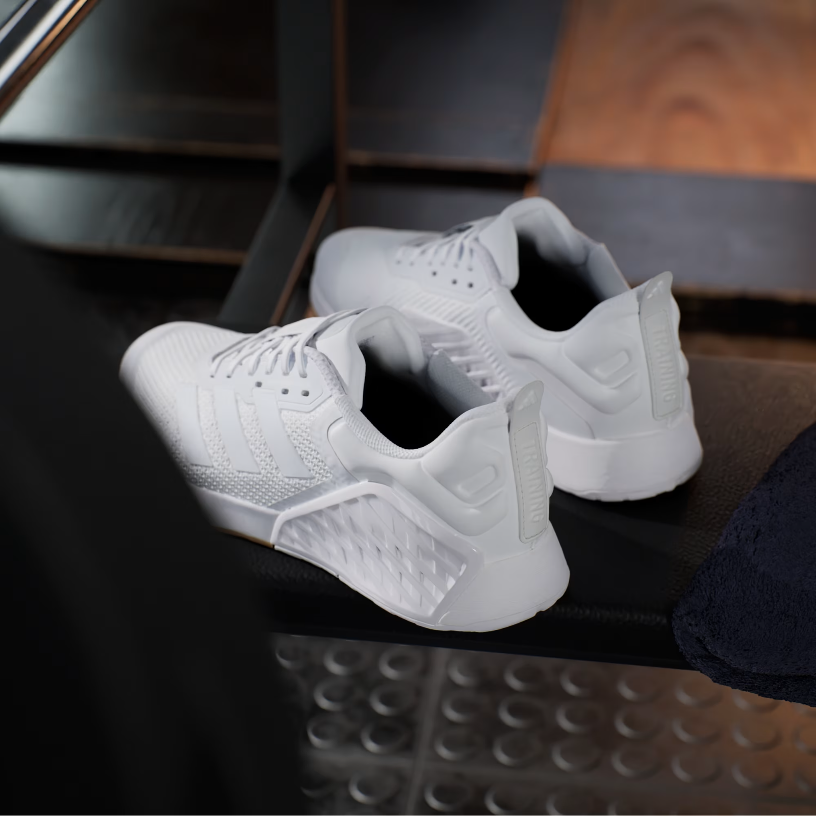 ID8628 adidas Dropset 3 Cloud White Crystal White (Men's)