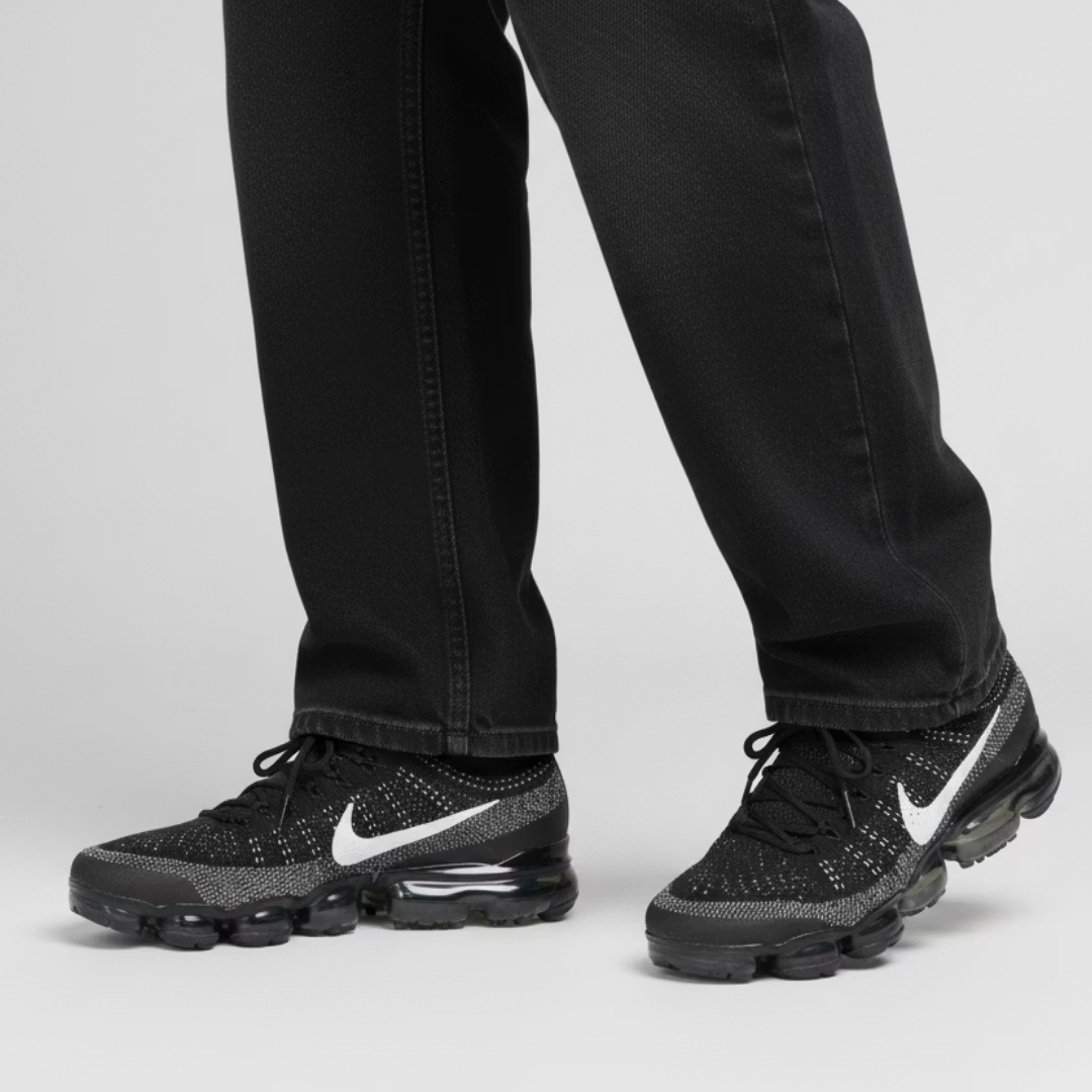 DV1678-001 Nike Air VaporMax 2023 Flyknit "Oreo" (Men's)