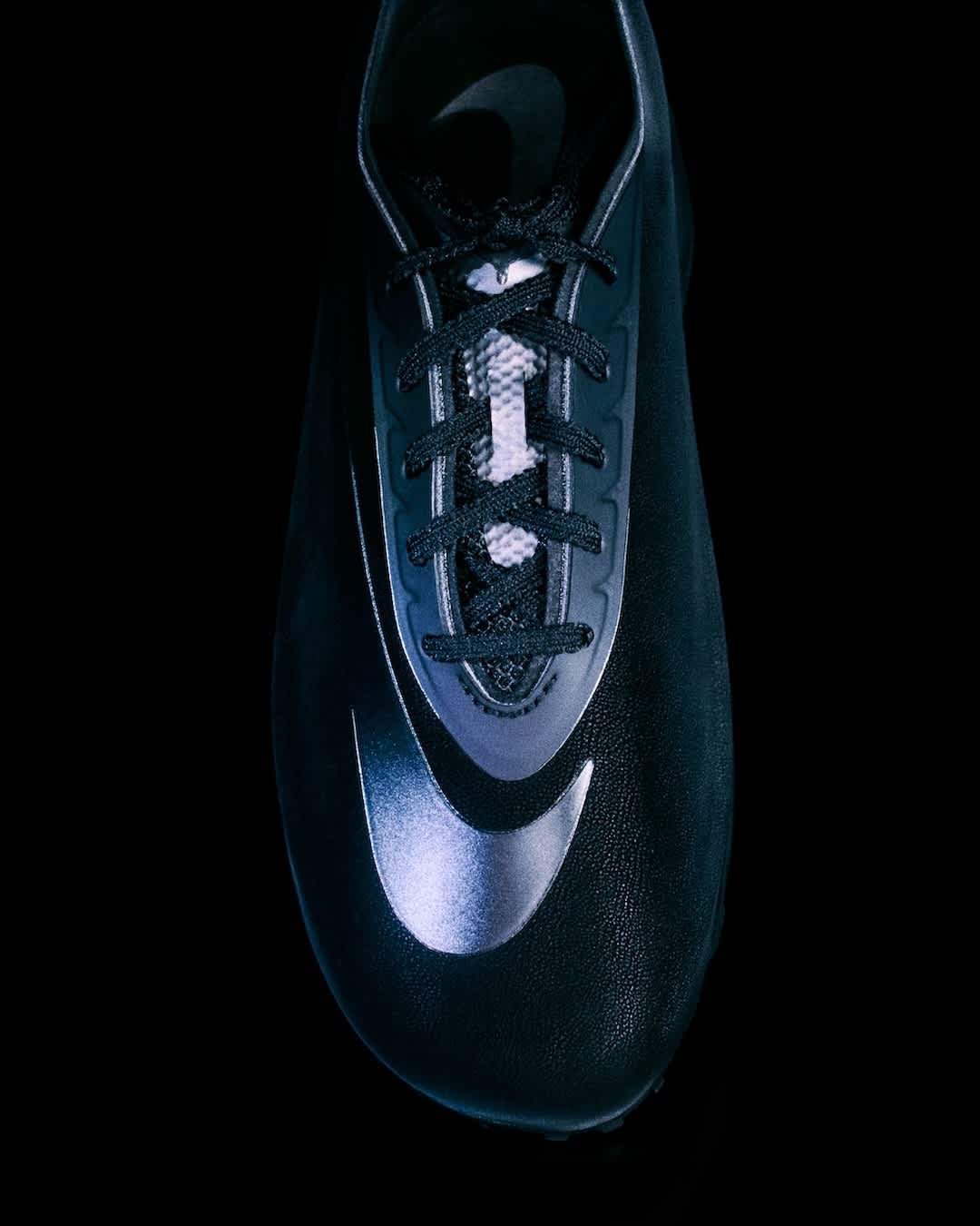 HQ2409-001 Nike Women's First Sight Noir Black (Women's)