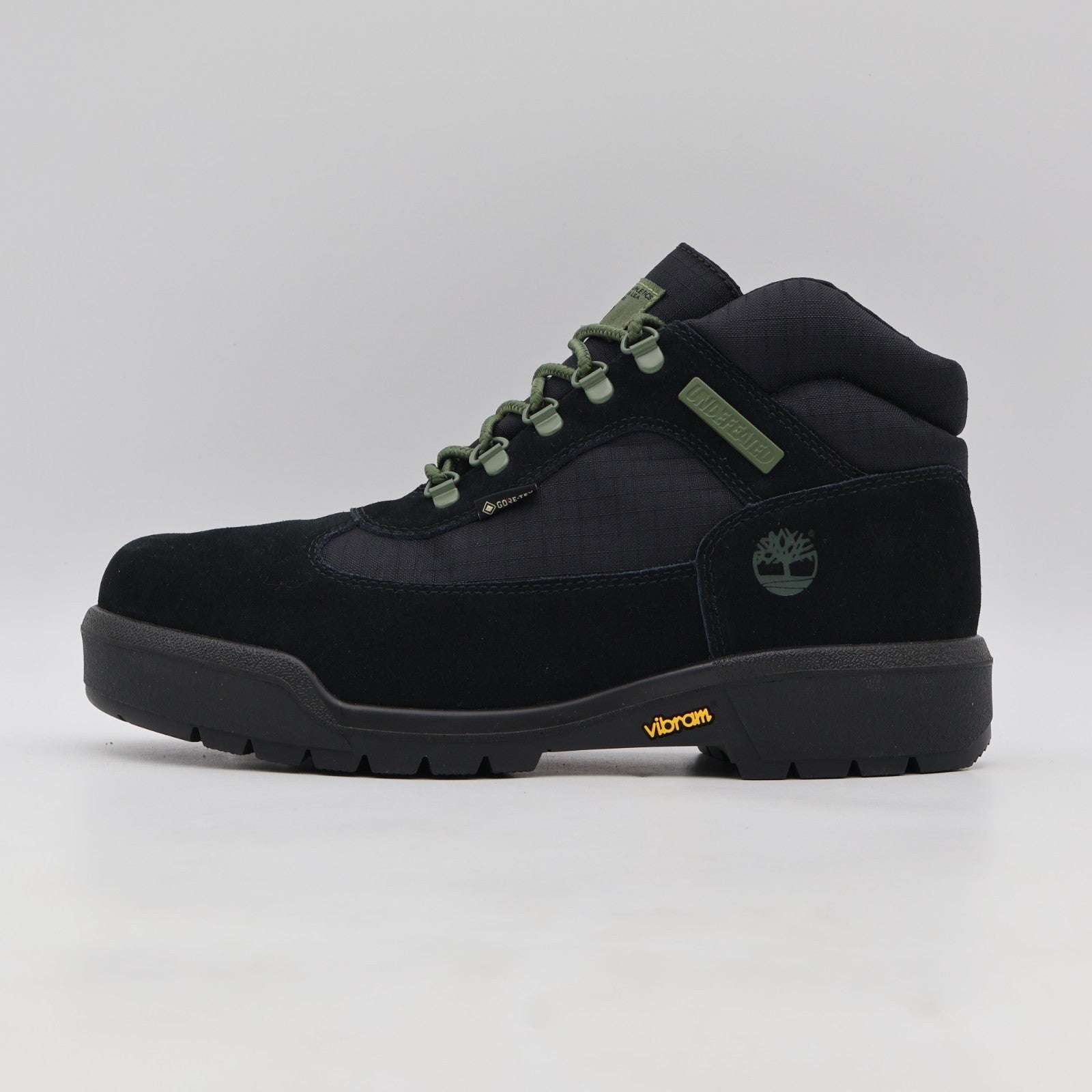 TB0A2NRWEK4 Undefeated Timberland Field Boot GORE-TEX Black (Men's)