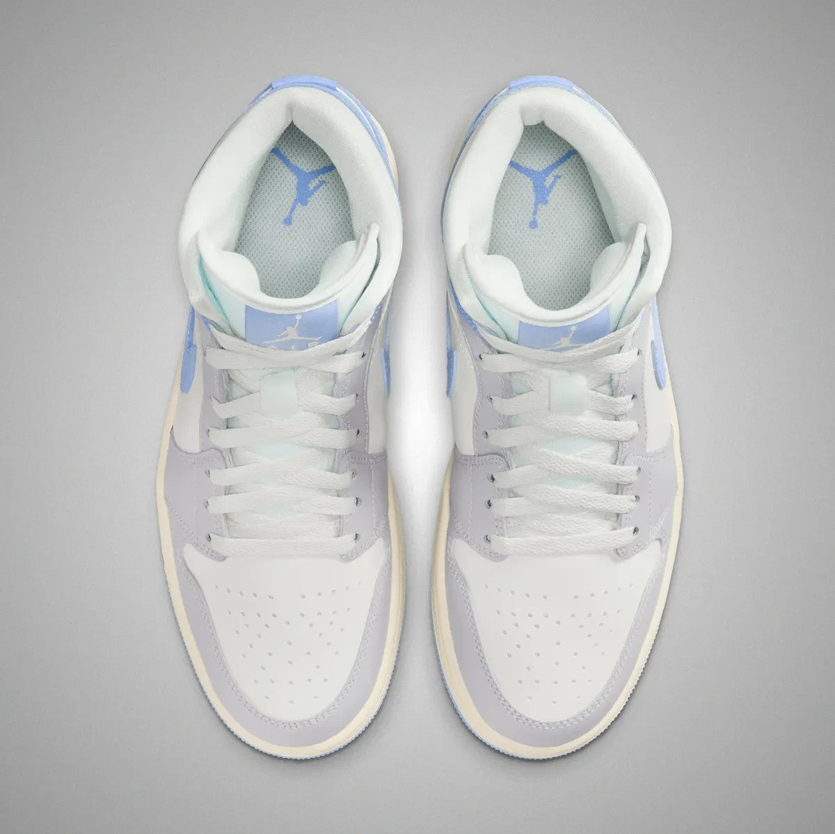 BQ6472-402 Nike Air Jordan 1 Mid Psychic Blue (Women's)