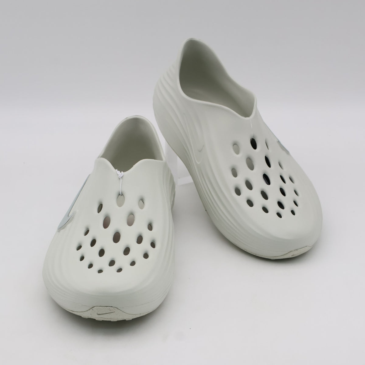 HV5060-005 Nike ReactX Rejuven8 Spruce Aura Light Silver (Men's)