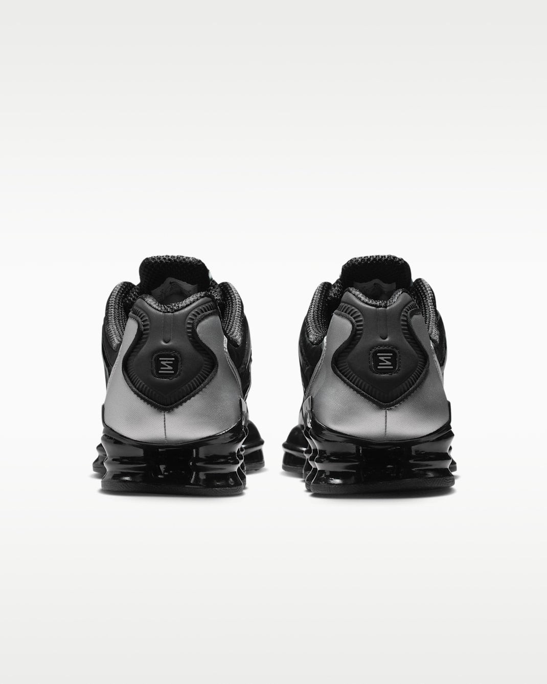 AR3566-008 Nike Women's Shox TL BlackMetallic Silver (Women's)