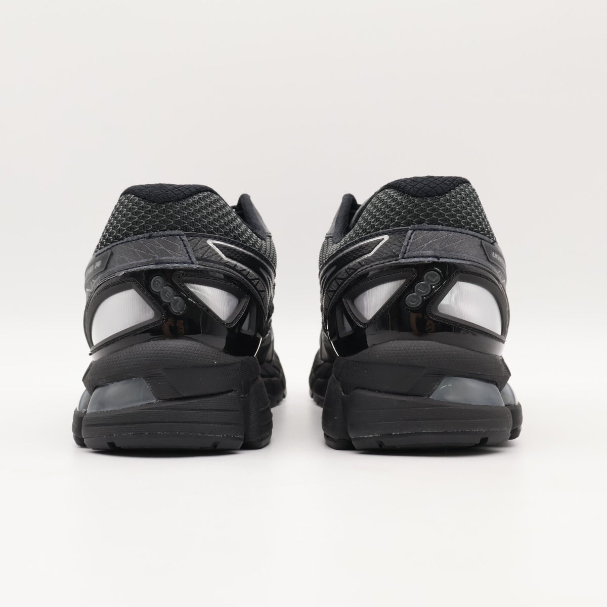 1203A529-020 UNAFFECTED Asics Gel-Kayano 20 Obsidian Grey Black (Men's)