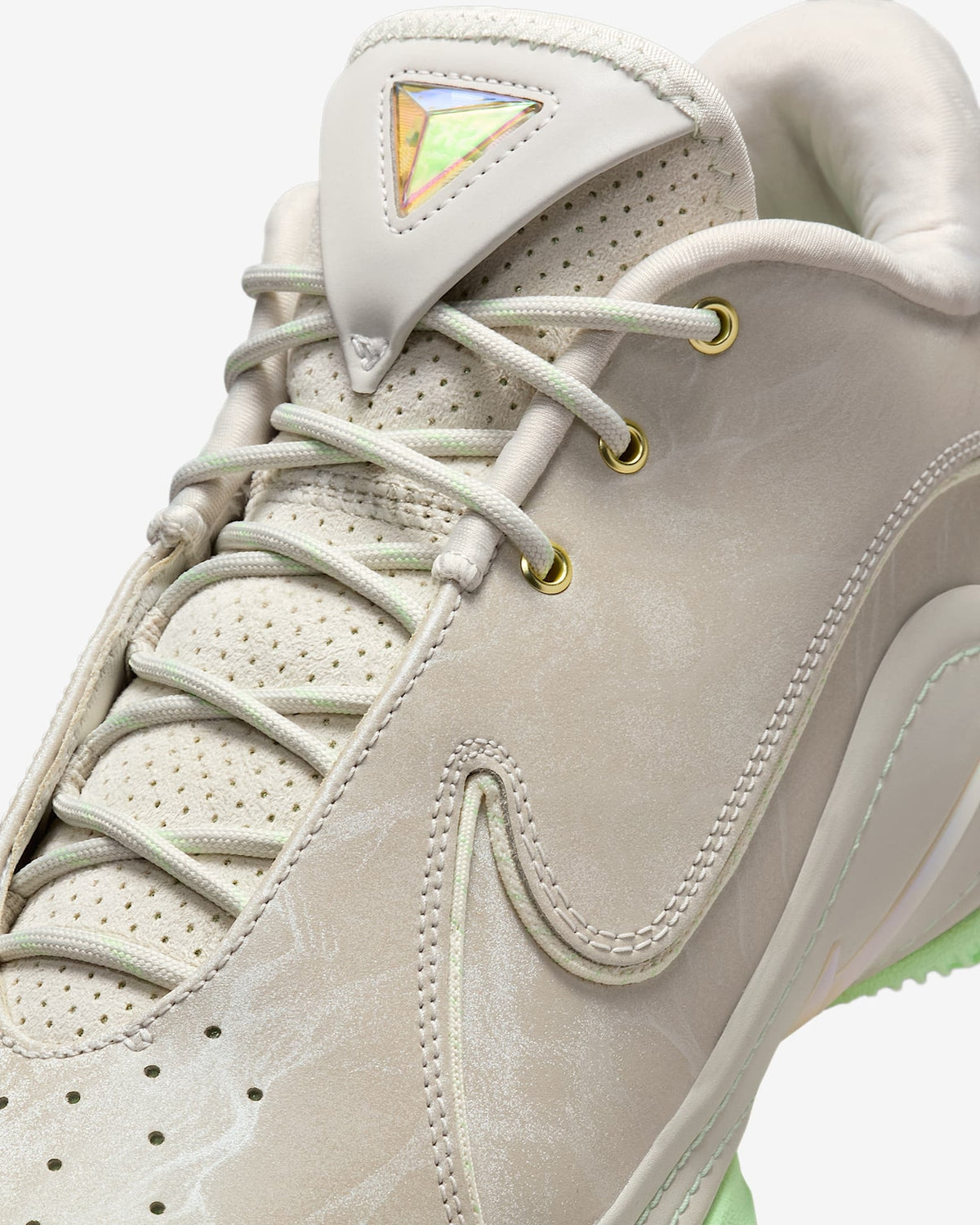 FZ1095-002 Nike LeBron 22 Light Bone Vapor Green Soft Pearl (Men's)