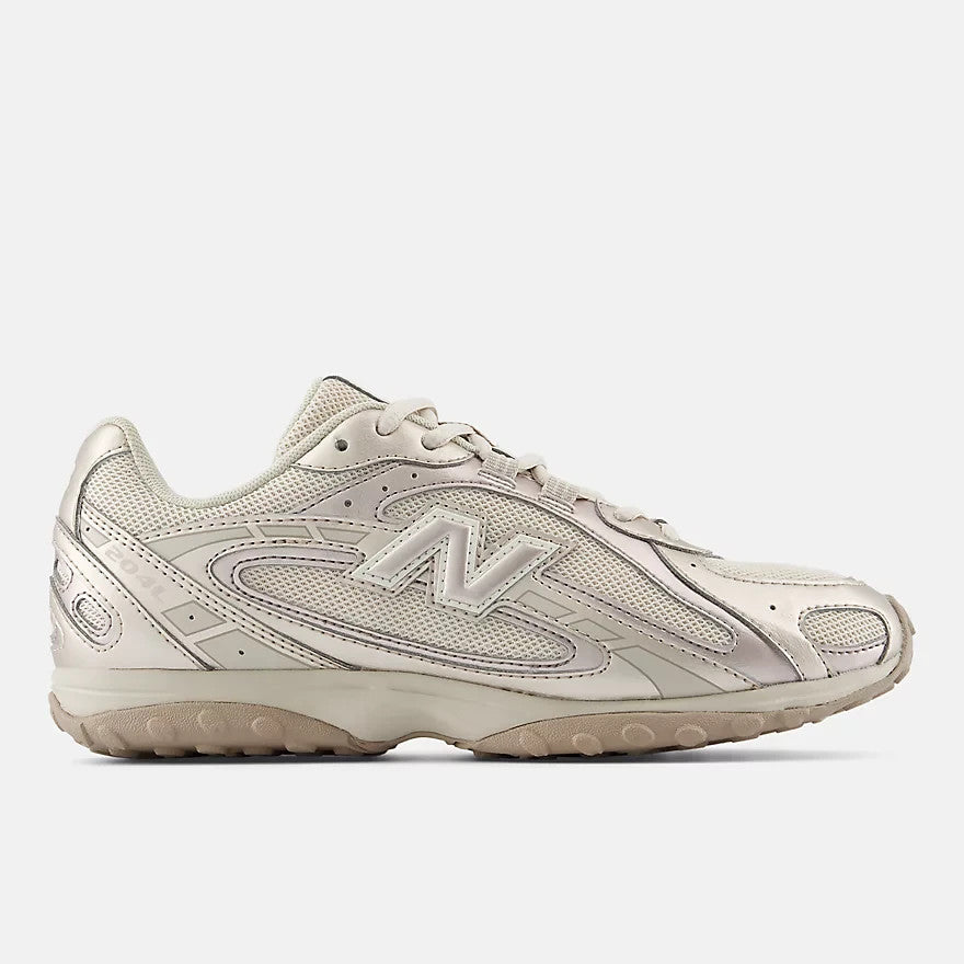 U204LCMB New Balance 204L (Men's)