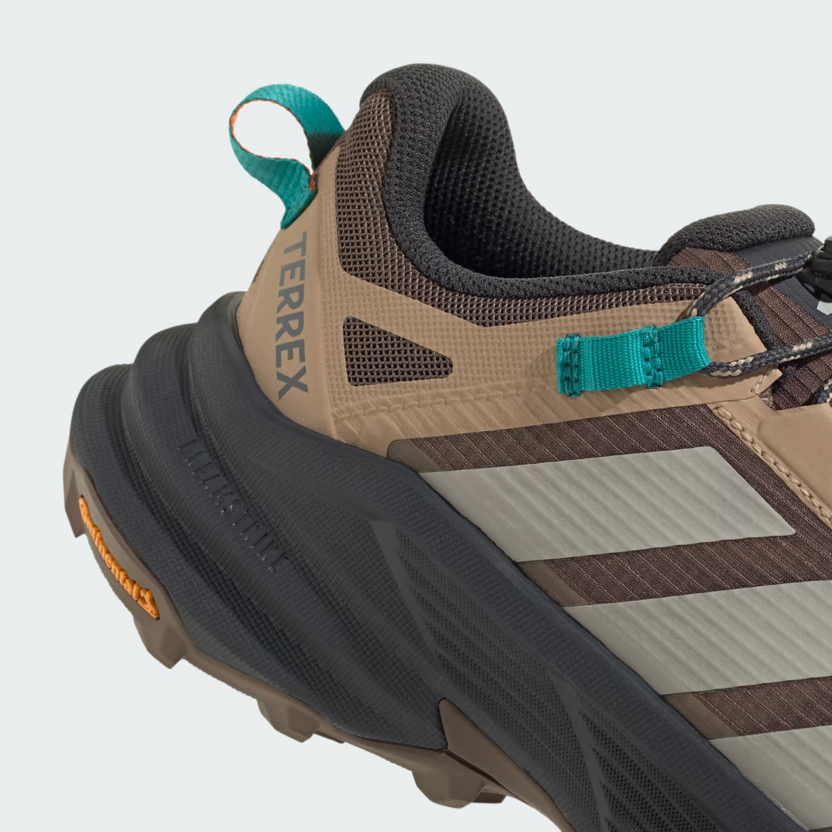 JP6866 adidas Terrex Freehiker SL GORE-TEX Hiking Earth Strata Beige Pure (Men's