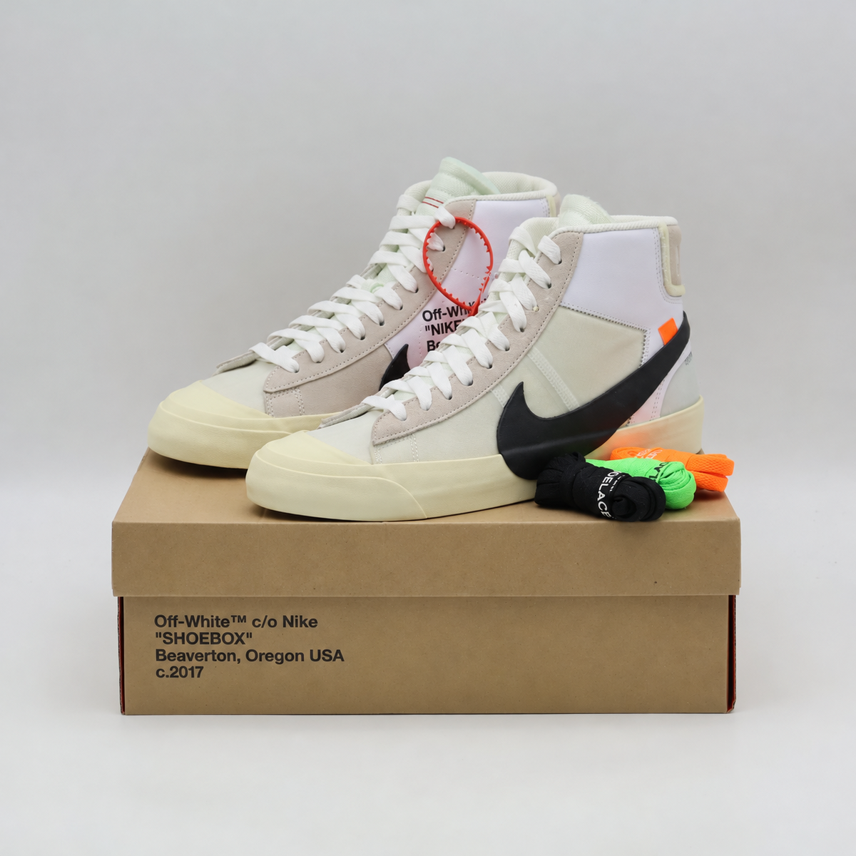 AA3832-100 Off-White Ã Nike The Ten Blazer Mid White (Men's)