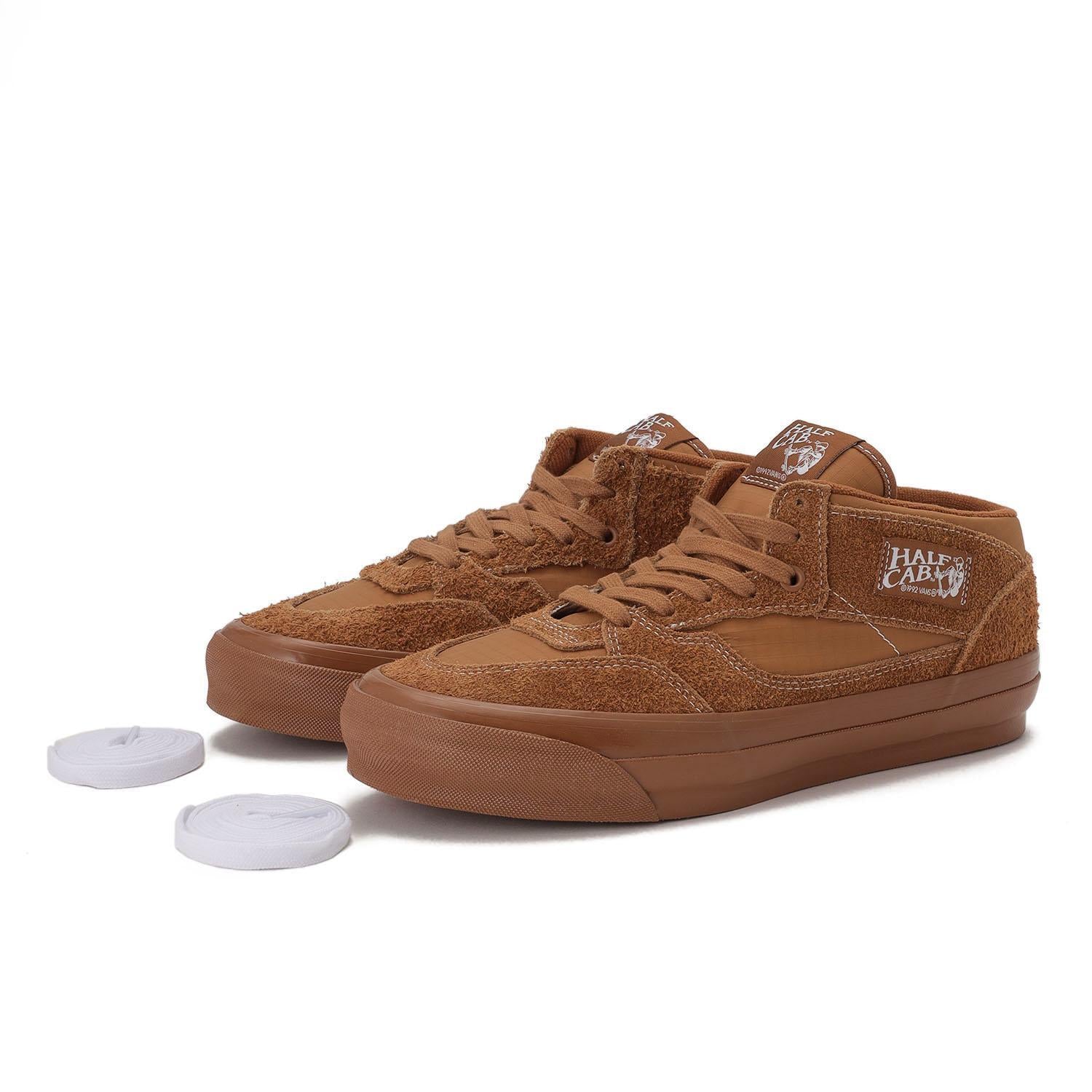 VN000CXJDDQ Vans Half Cab Reissue 33 Hairy Suede Ginger (Men's)