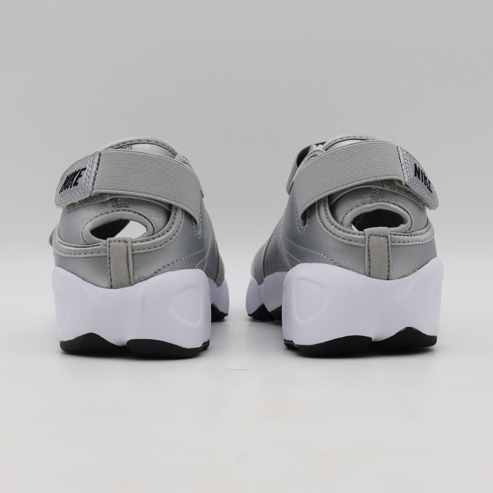 HM5737-003 Nike Air Rift Leather Metallic Silver (Women's)