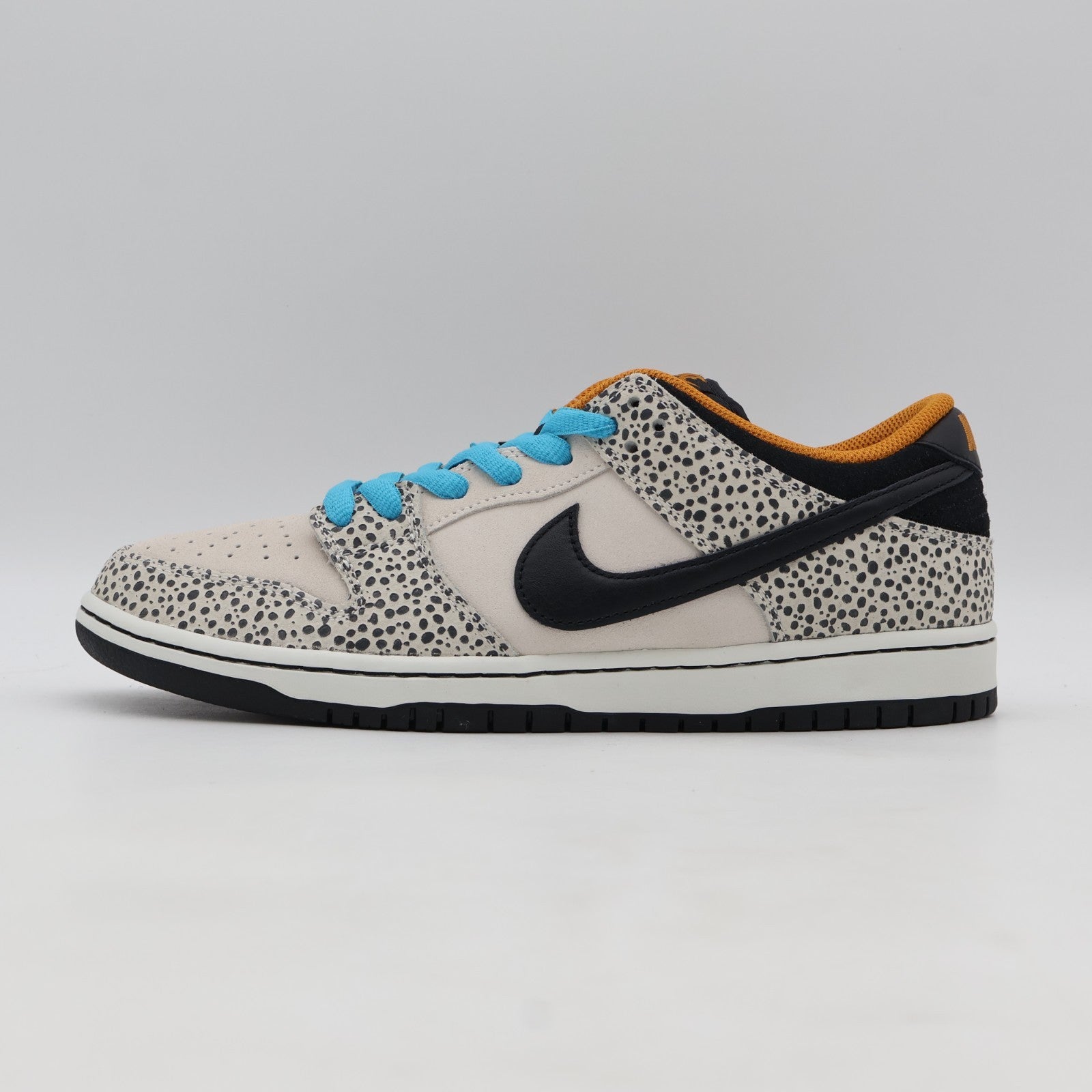 FZ1233-002 Nike SB Dunk Low Pro Electric Safari Phantom and Black (Men's)