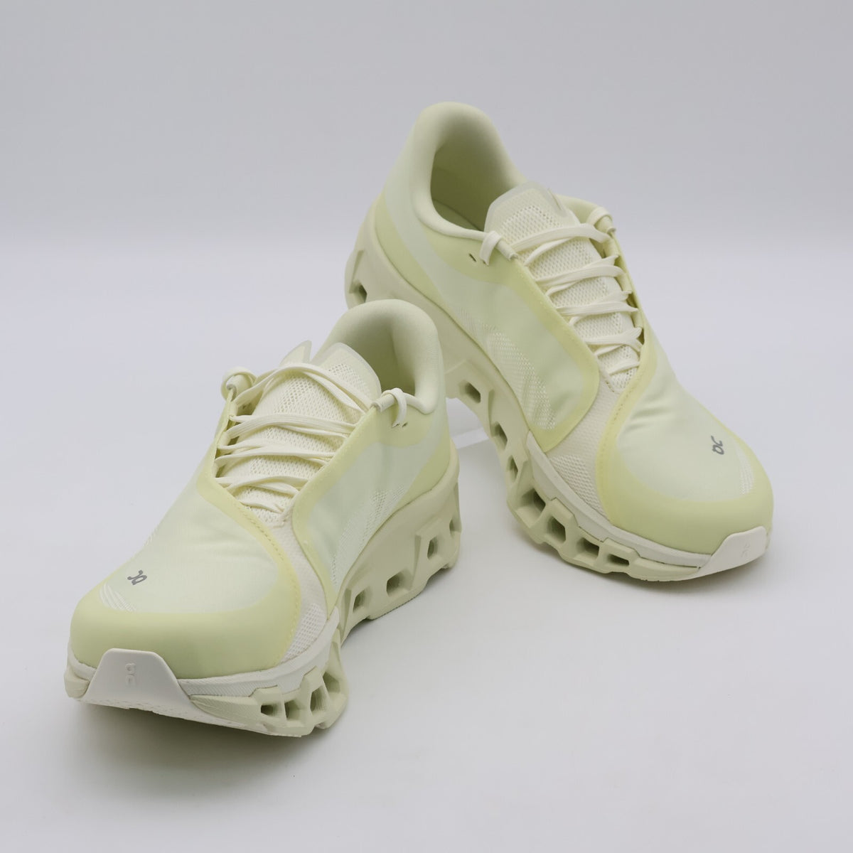 3ME10331062 POST ARCHIVE FACTION On Cloudmonster 2 PAF Seedling White (Men's)