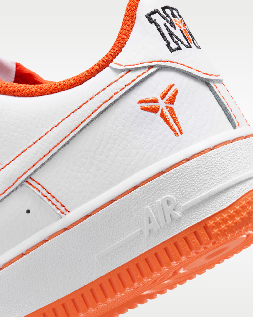 IW2221-100 Kobe Bryant Ã Nike Air Force 1 Low Protro "Lord of the Rings" (GS)