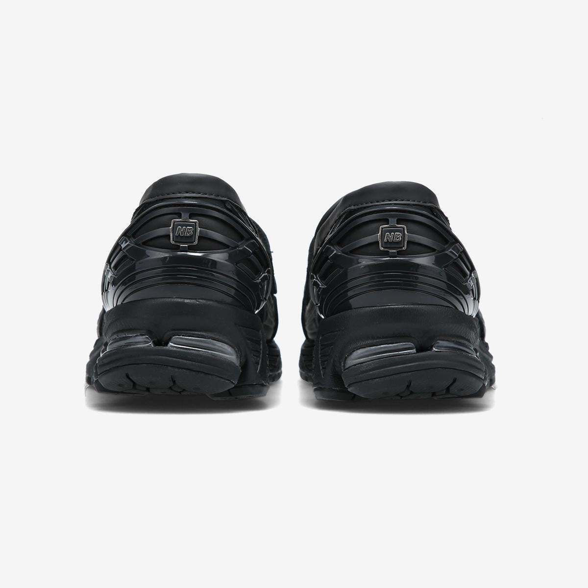 U19068G9 New Balance 1906L Black Angora (Men's)